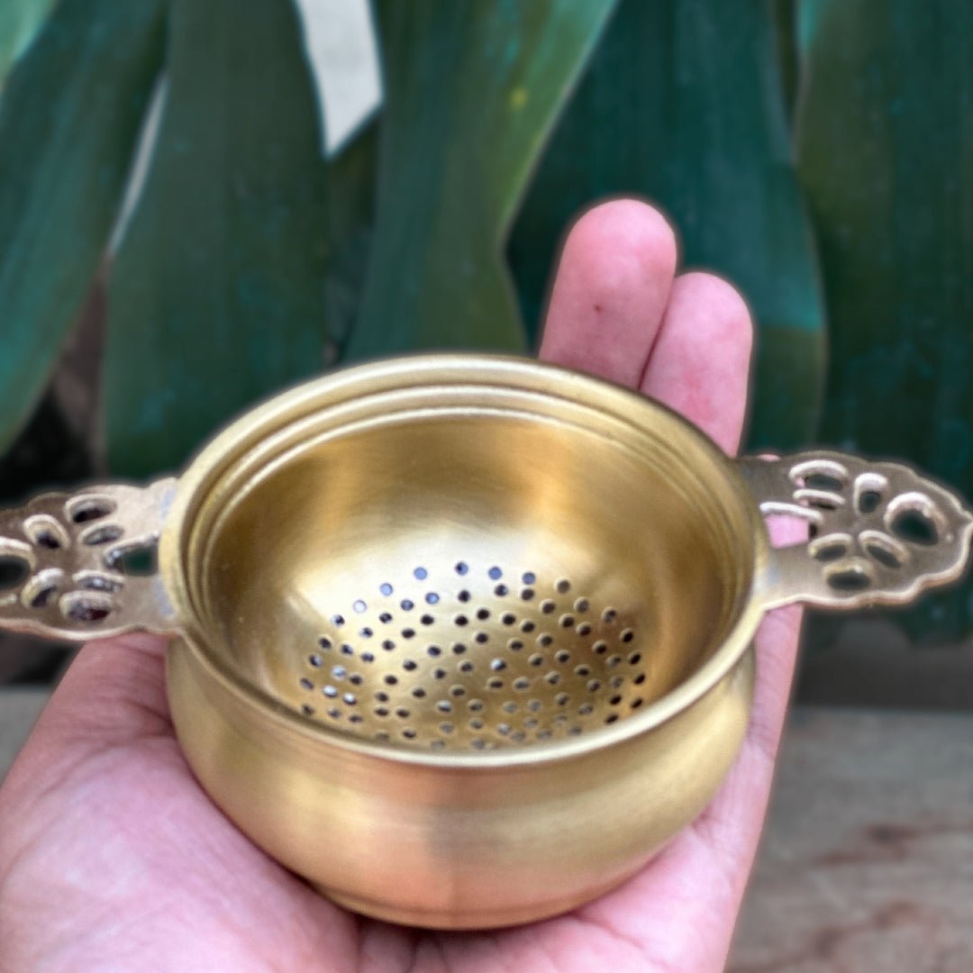 Brass Tea Strainer & Bowl For Everyday Luxury Kitchen Usage | Handmade In India - 7.5cm x 12.5cm / Brass / Natural