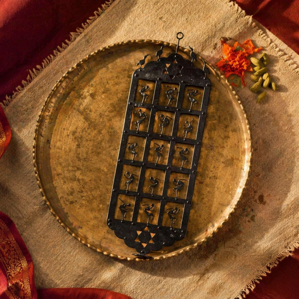 Bastar Wall Stand Lohshilp Tribal Iron Tea Light, Still Light. Handmade in India by House of Taraasha.